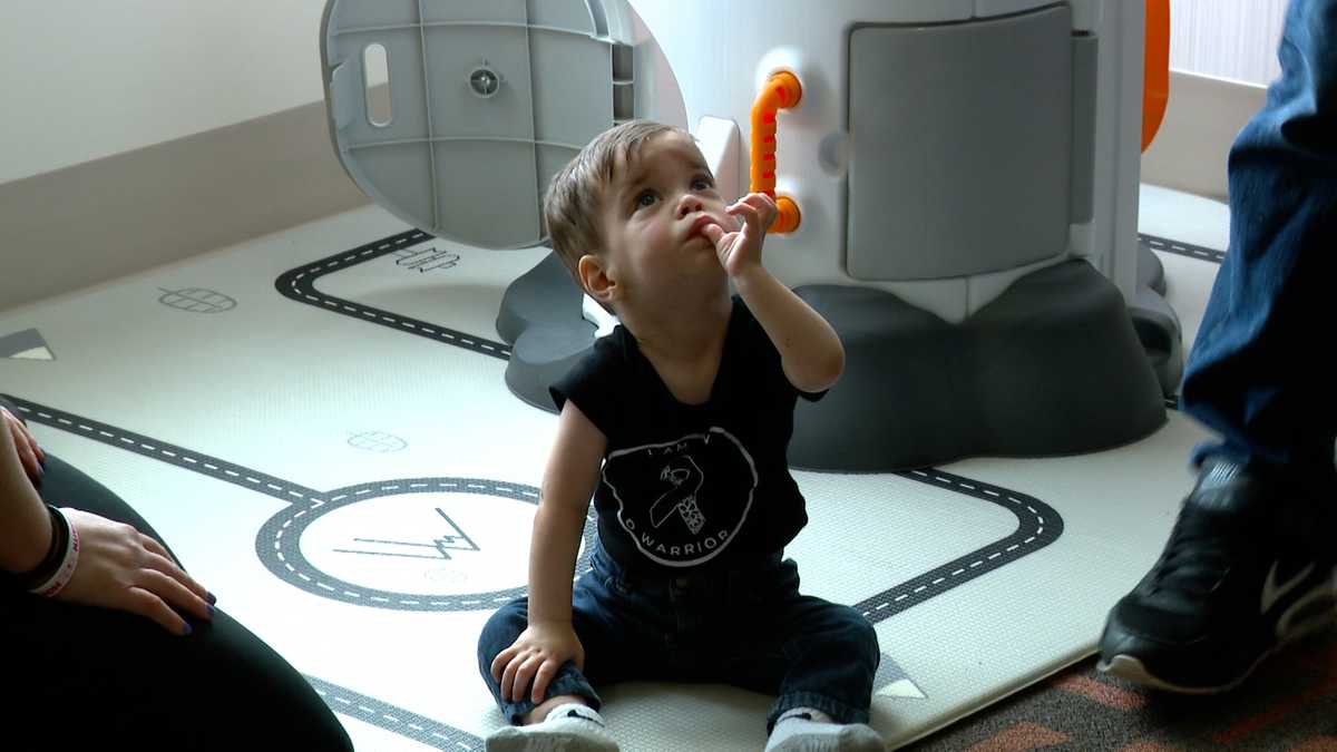 Central Iowa toddler defies rare diagnosis with groundbreaking treatment