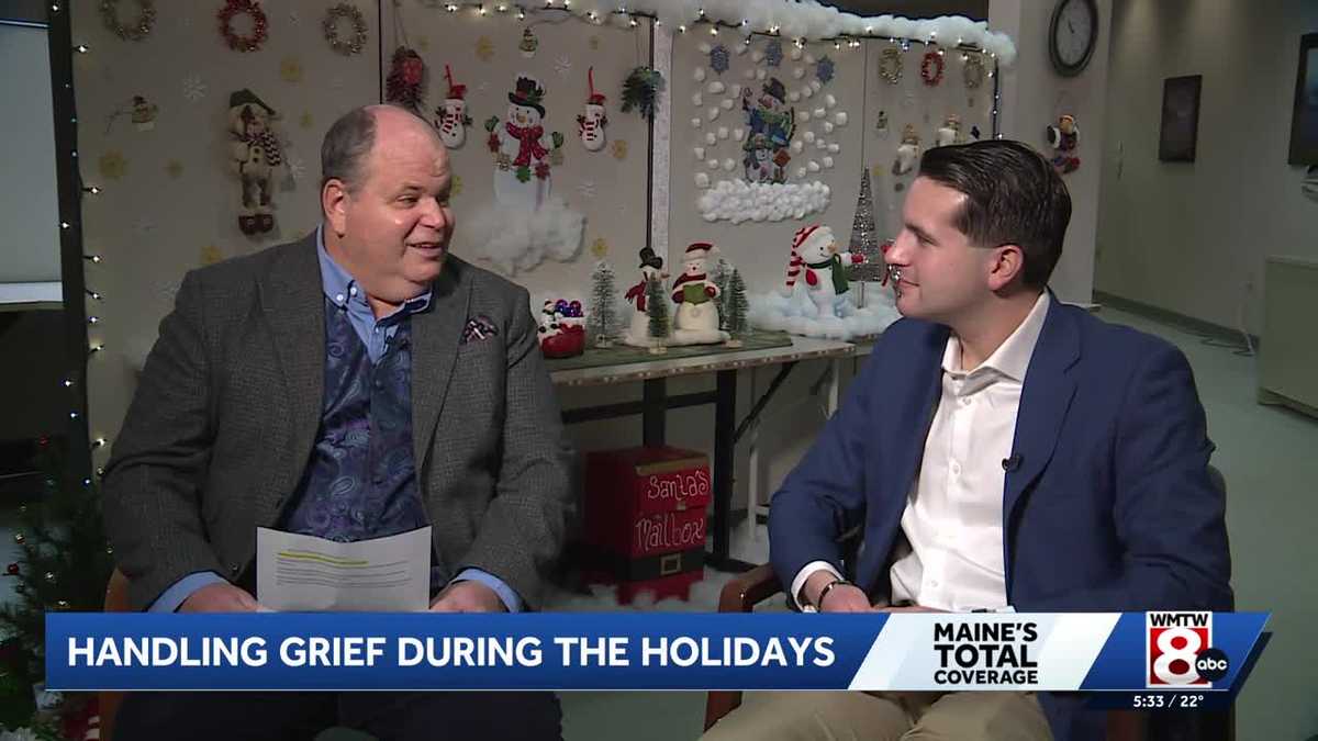 Methods to deal with grief and loss during the holidays and new year