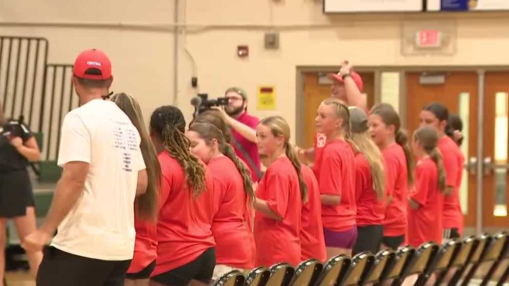 Multiple US Youth Softball Teams Celebrate Little League World Series Successes