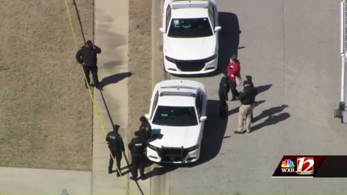 2 juveniles, 1 woman killed in stabbing at Fayetteville home, police say