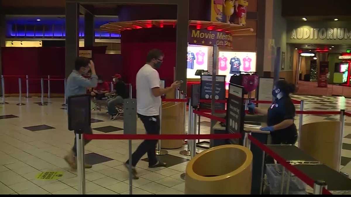 Merriam movie theater reopens to patrons for first time in months