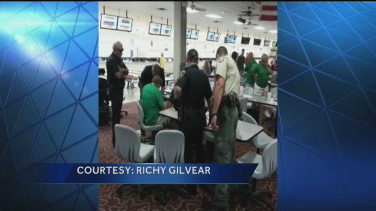 Man accidentally shoots self at Jupiter bowling alley