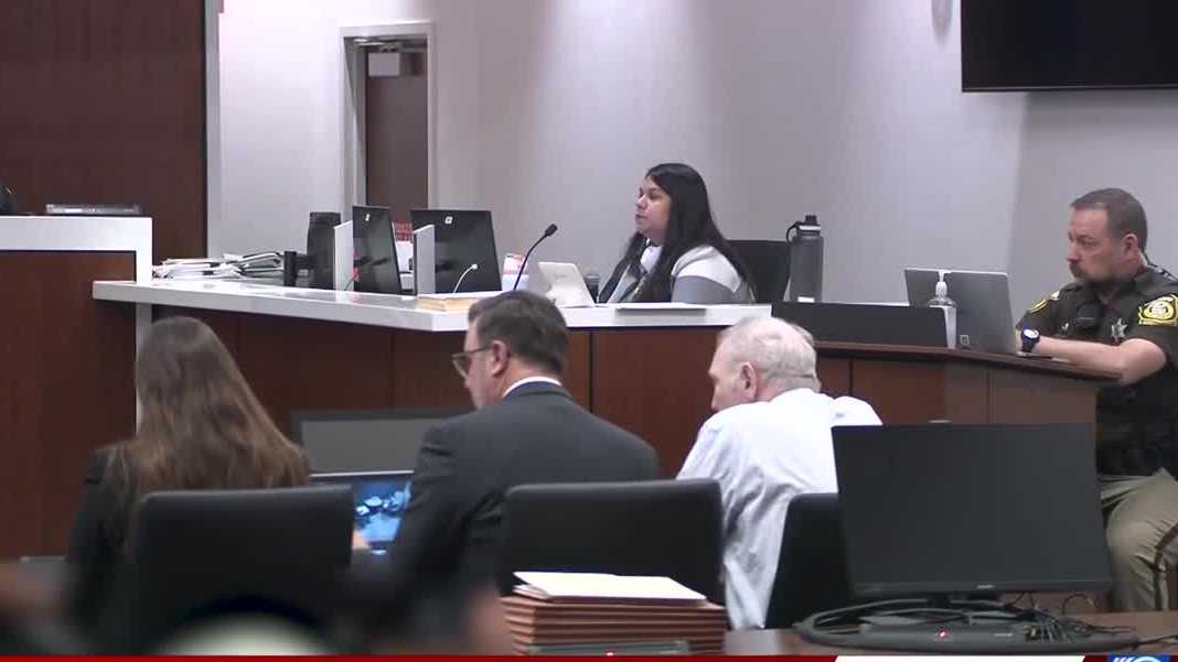 Closing arguments conclude in Pewaukee school bus driver trial