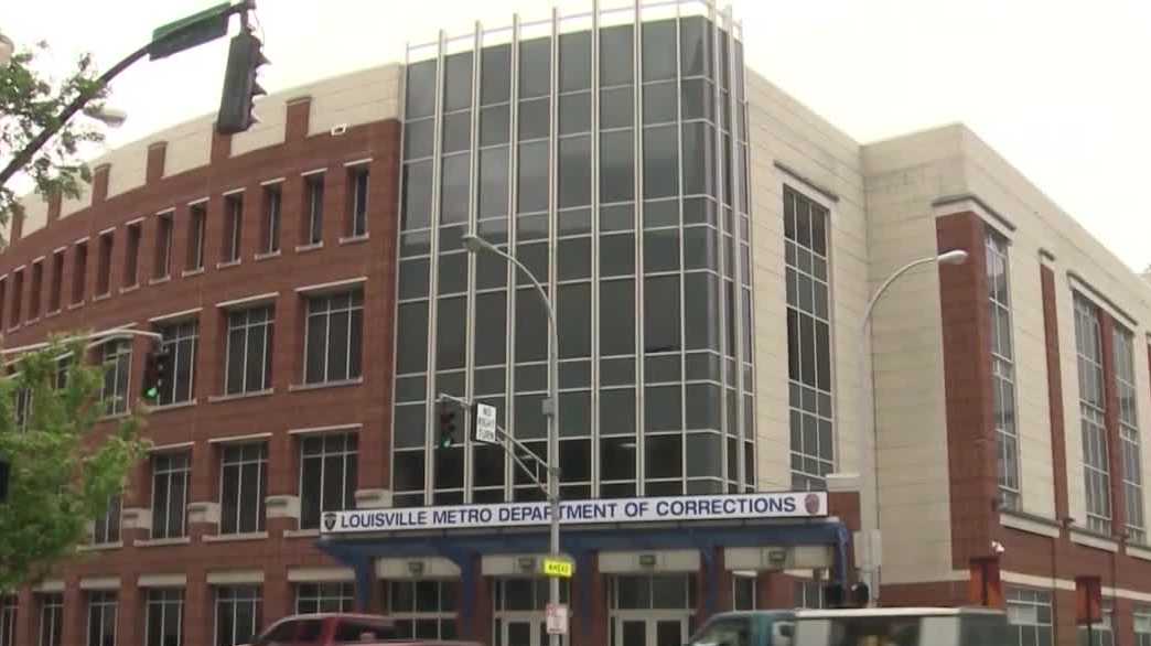 4 charged after drugs found in dress shoe intended for murder suspect at LMDC