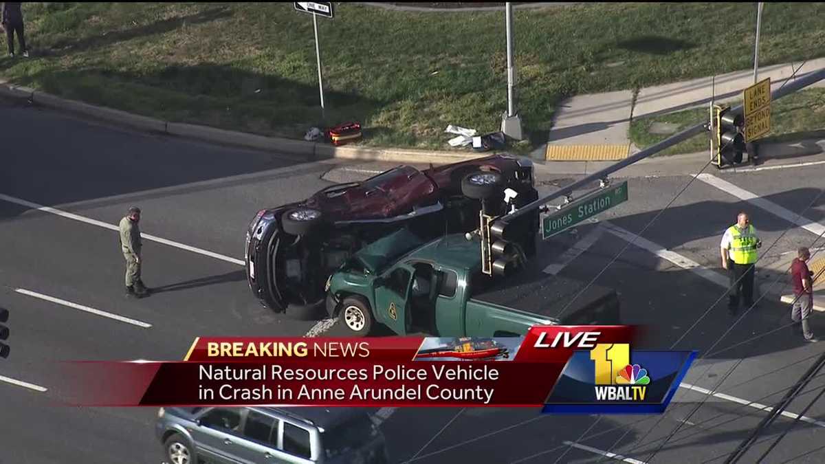 Video: Several injured after pickup trucks collide in Arnold