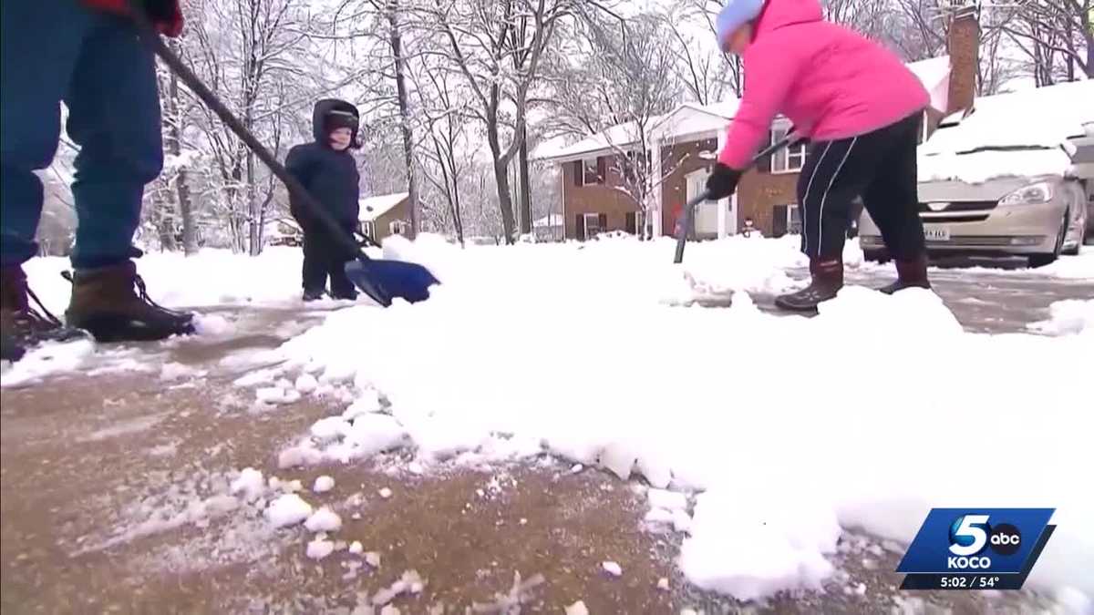 Central Oklahoma prepares for emergency room surge amid winter storm