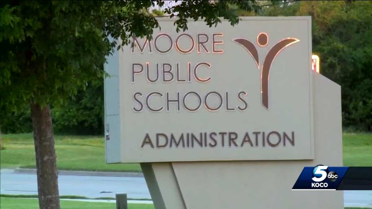 Moore Public Schools officials discuss how graduation plans have