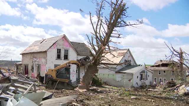 Nebraska FEMA to visit tornado-ravaged neighborhoods