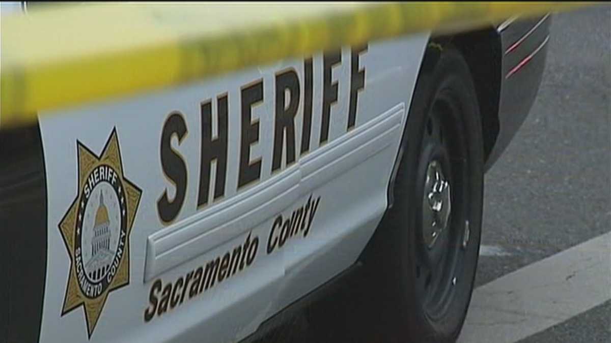 2 dead in Foothill Farms shooting