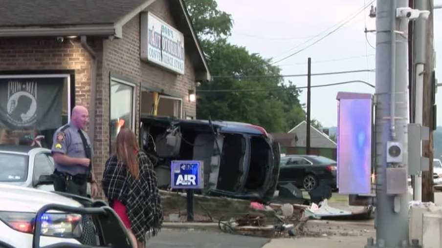 Vehicle smashes through front of convenience store near Rankin Bridge
