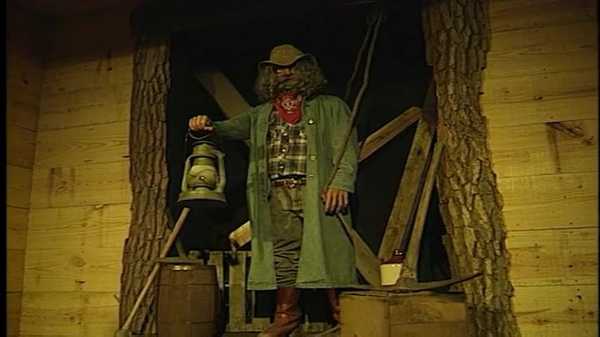 kcci archives: adventureland's 'the underground' is the world's only indoor wooden coaster