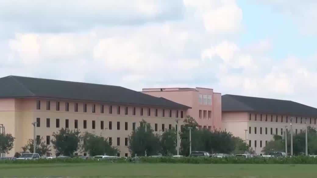 Former CDC director warns: ‘Second measles wave almost guaranteed’ at Ave Maria University