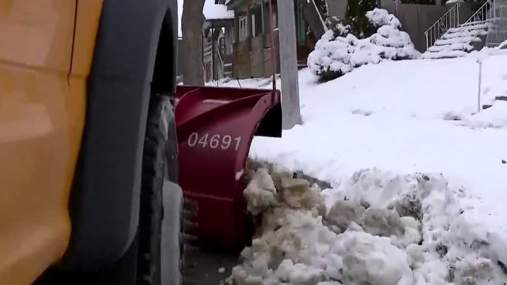 Milwaukee snow removal businesses thrive in recent snow surplus