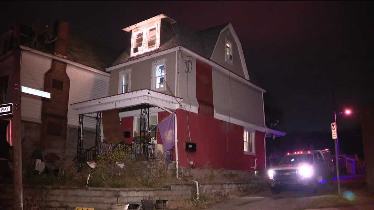 Fire investigator called after flames break out in Pittsburgh home