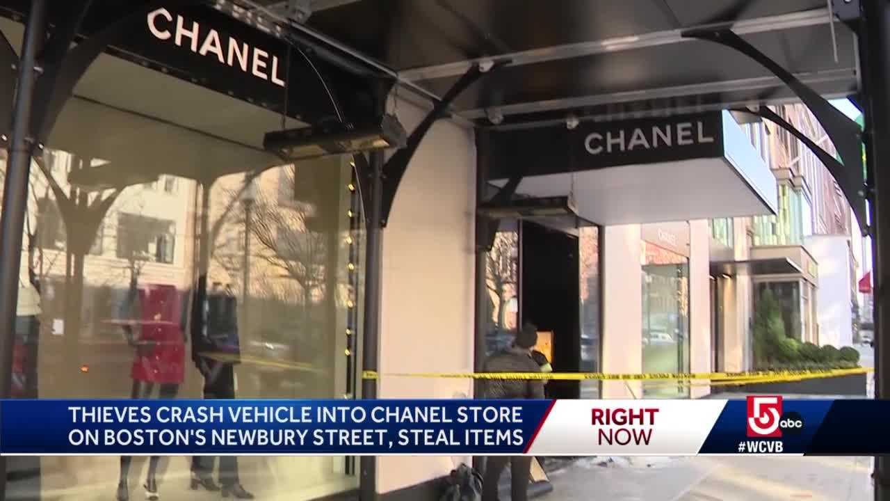 Smash and grab at Chanel store on Boston s Newbury Street under