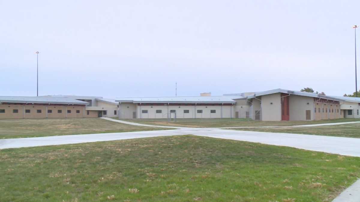 Tour of Iowa's new maximum security prison