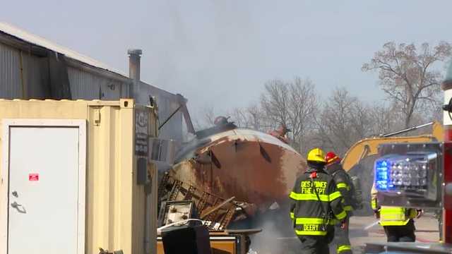 Des Moines crews respond to fire on city's southeast side - Vimarsana News