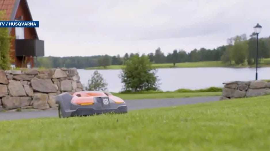 Exeter Select Board approves robotic lawn mowers for parks and recreation department - Vimarsana News