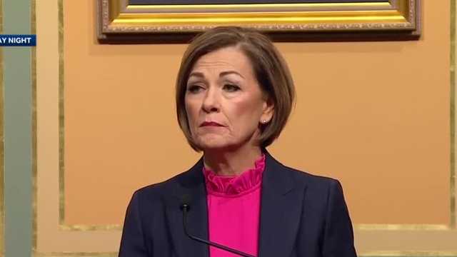 Kim Reynolds' push to use state funds for private school scholarships - Vimarsana News