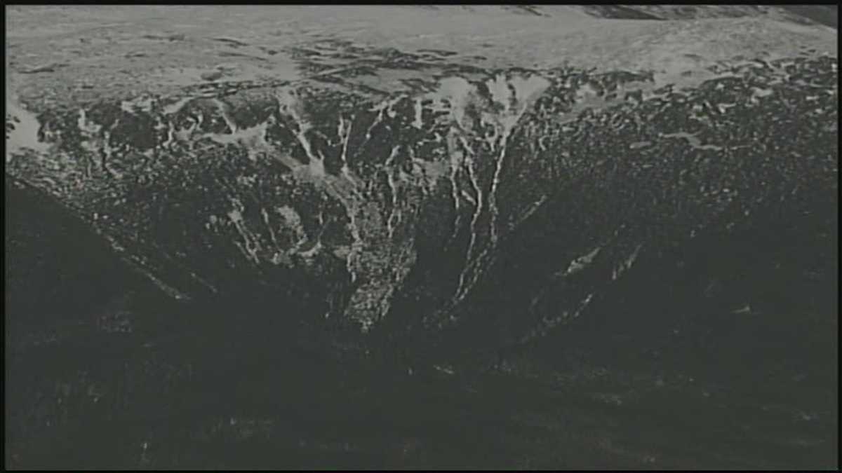 Man dies after falling on Mount Washington