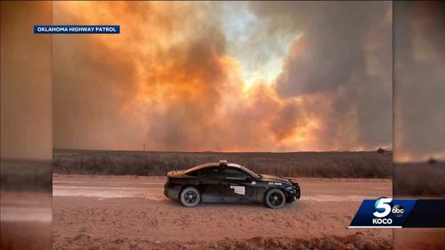 Crews battle large fire in northwest Oklahoma as danger continues - Vimarsana News