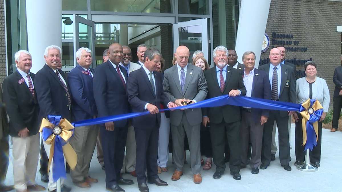 Bureau of Investigation opens new crime lab in Pooler