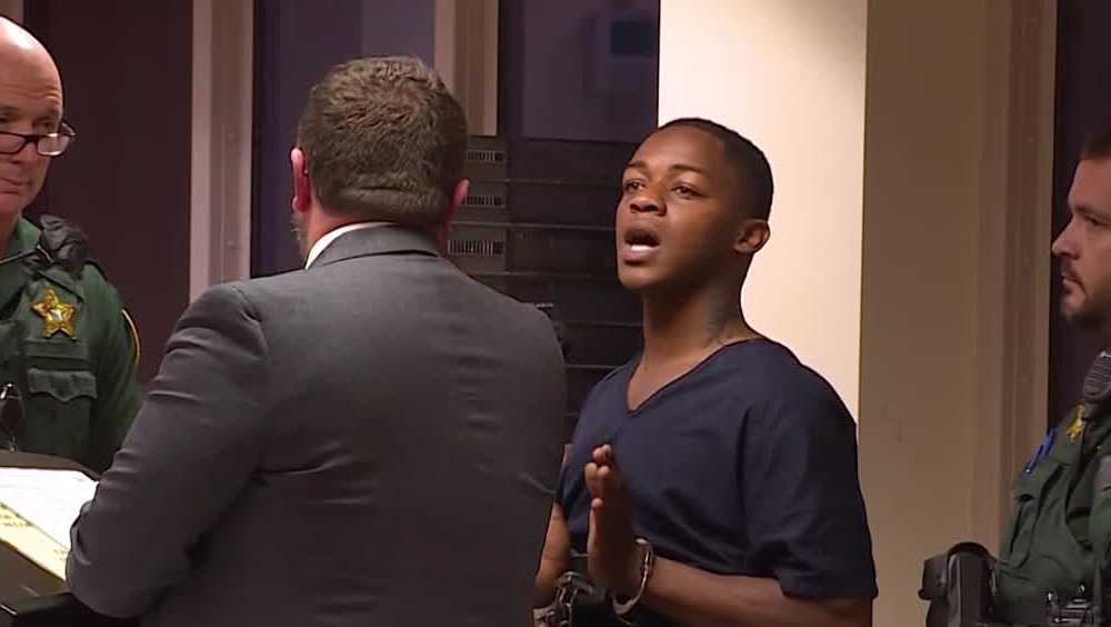 Florida mass shooting suspect gets combative with judge, attorney