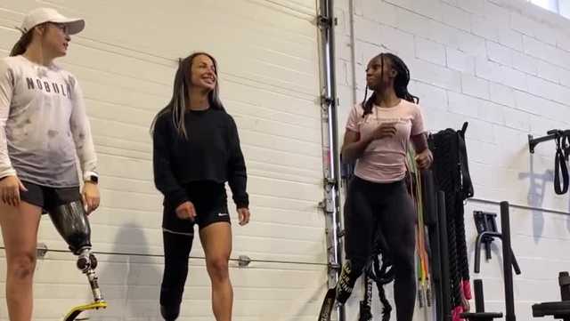 Born to Run foundation helps woman with new running blade - Vimarsana News