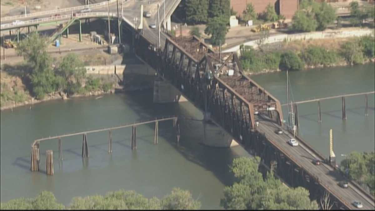 Cities work together to build new I Street Bridge