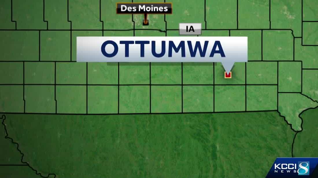 Ottumwa Regional Health Center worker fired after apparently flossing her teeth over a patient