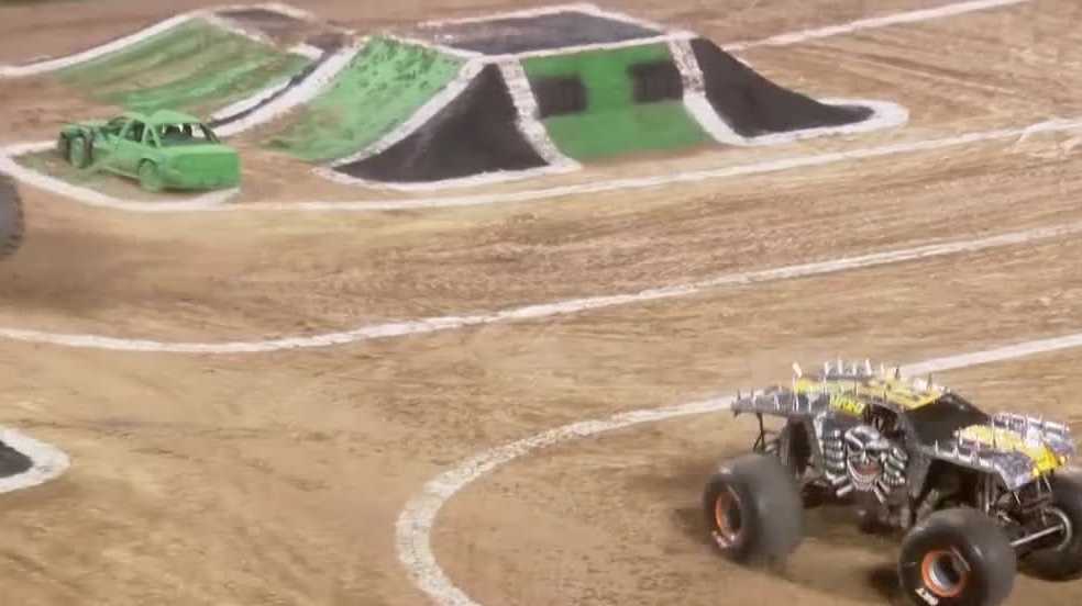 Monster Jam celebrates 30 years of carnage at World Finals this month in  Orlando, Orlando