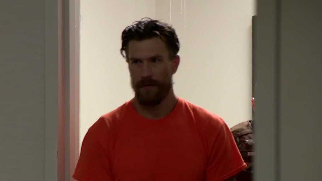 New Berlin man accused of border patrol impersonation faces charges - WISN