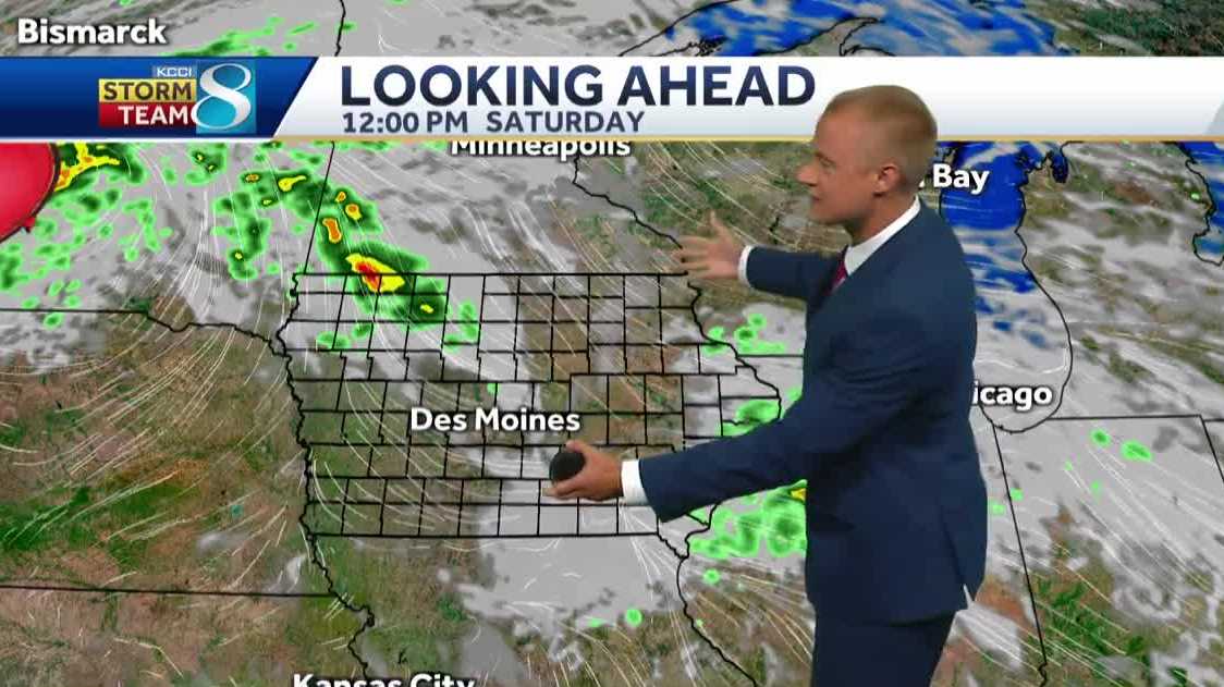Showers and storms back in Iowa this weekend