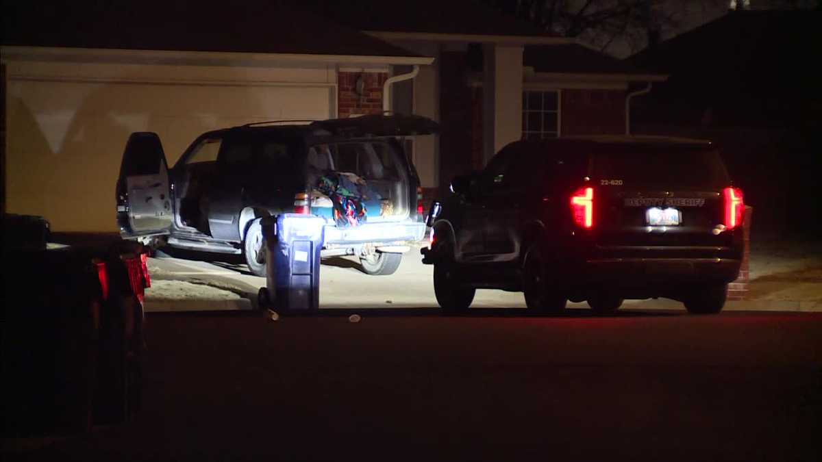 Multiple law enforcement agencies involved in overnight chase in OKC metro