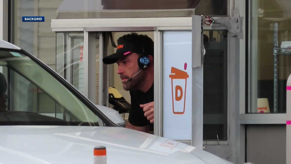 Watch Ben Affleck and Jennifer Lopez in a Dunkin' Super Bowl commercial