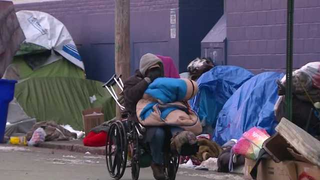 Homeless encampment eviction underway in Manchester