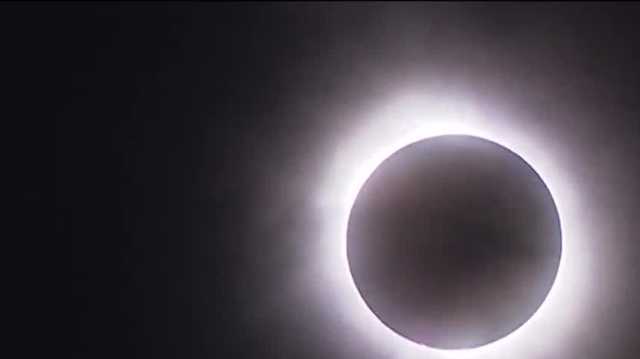 Many travel to Erie to look to the sky for the eclipse - Vimarsana News