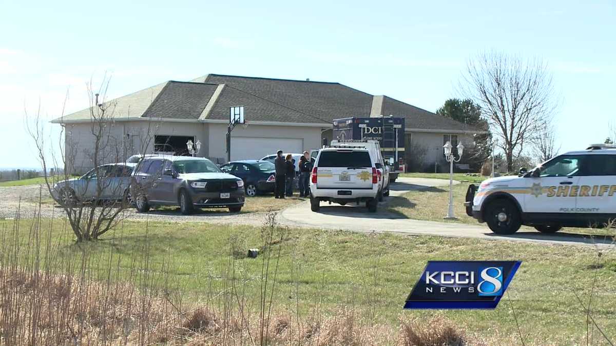 Trial pushed back for Iowa man charged in family deaths