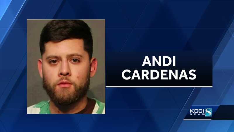 Man arrested after pickup truck hits, kills pedestrian in Des Moines