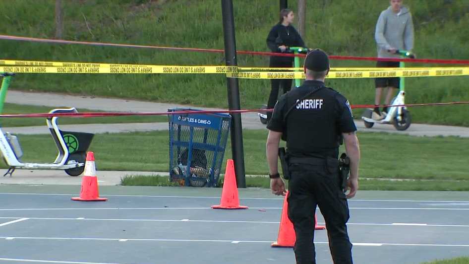 Park stabbing attack leaves 2 victims, suspect injured