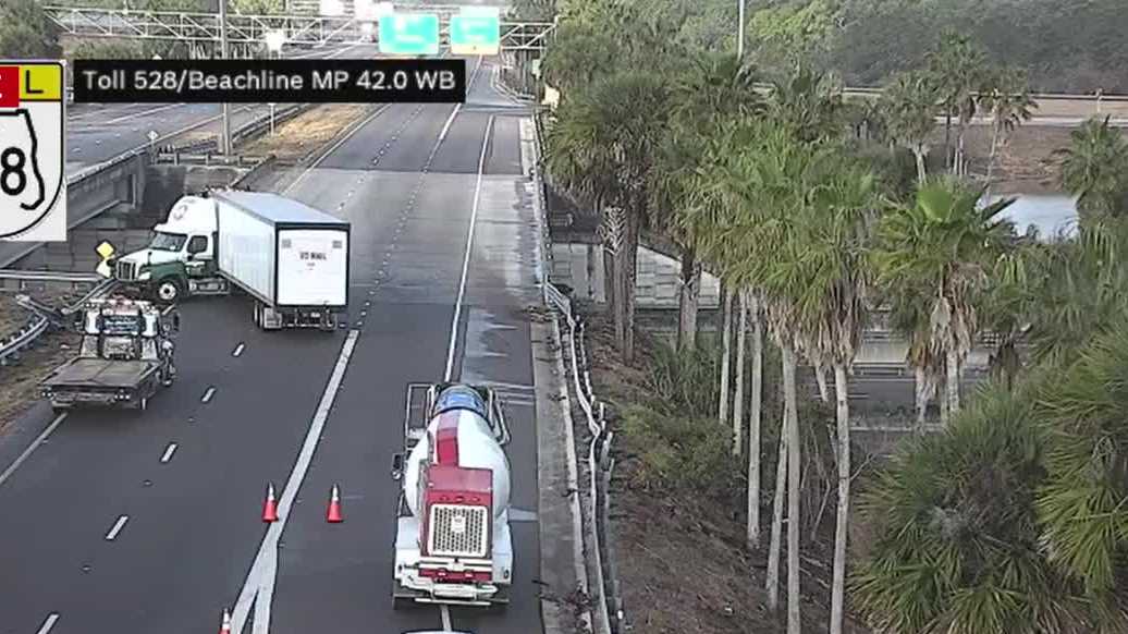 Tractor-trailer crash closes all westbound lanes on SR-528 in Brevard County
