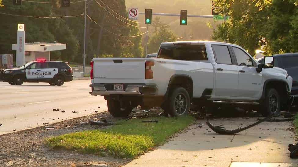 Omaha police identify woman killed UNO campus crash