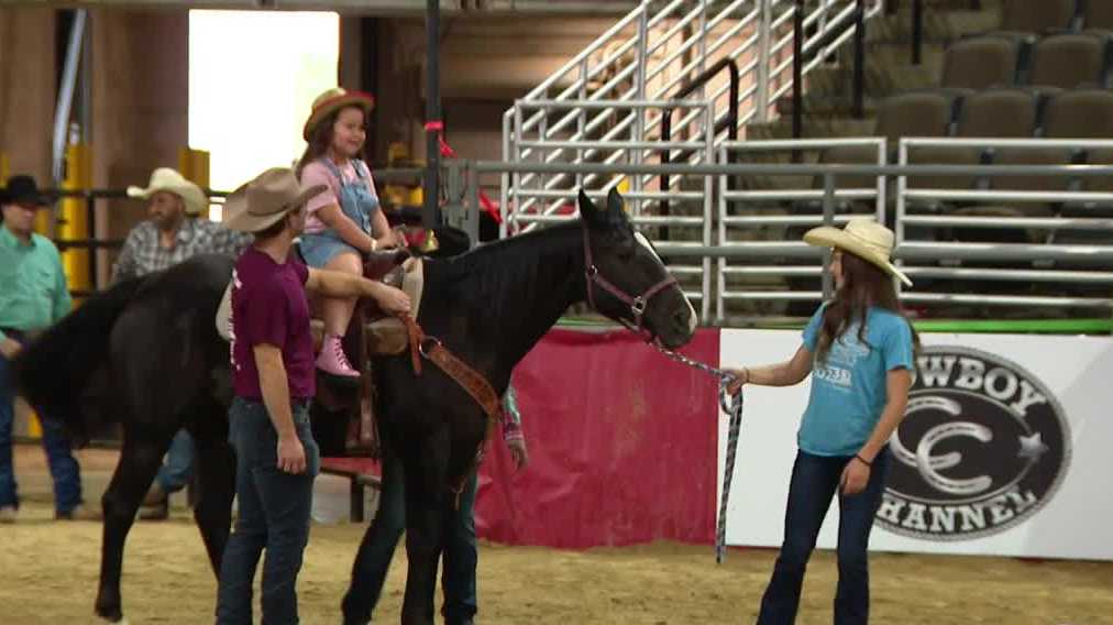 Omaha kids with disabilities get a chance to be in a rodeo