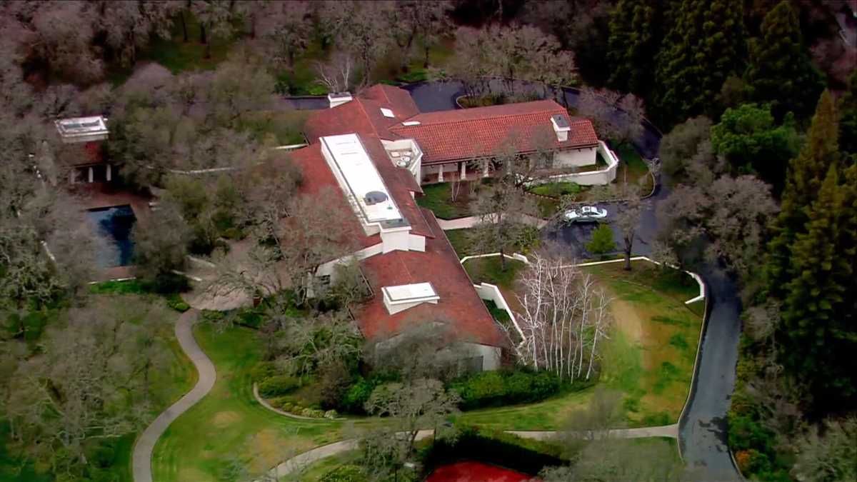 Gavin Newsom’s Fair Oaks home listed for sale for $7.5 million - KCRA