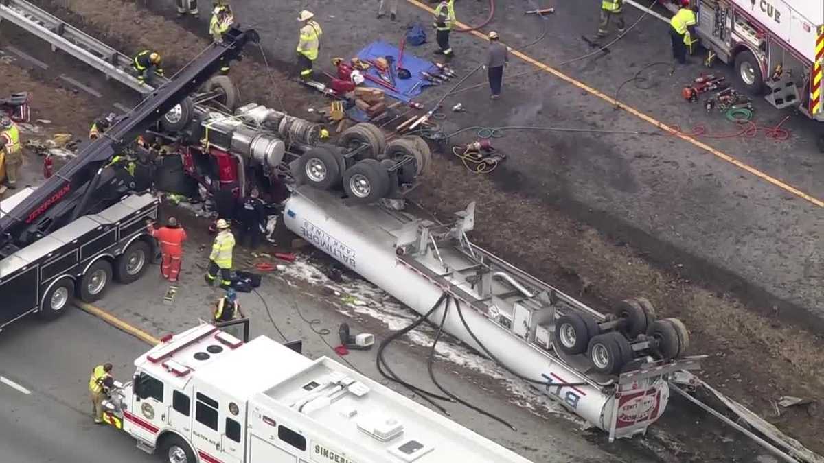 Tractor-trailer overturns on I-95 in Cecil County