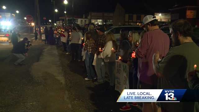 Candlelight vigil honors life of Tony Mitchell - Vimarsana News