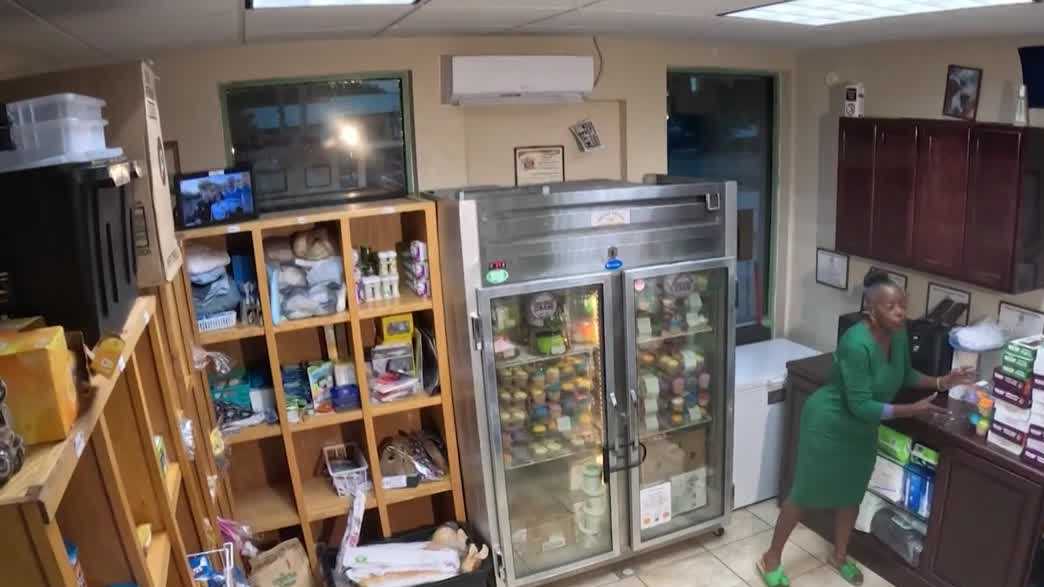 Kissimmee food pantry turns away donations due to lack of space - WESH