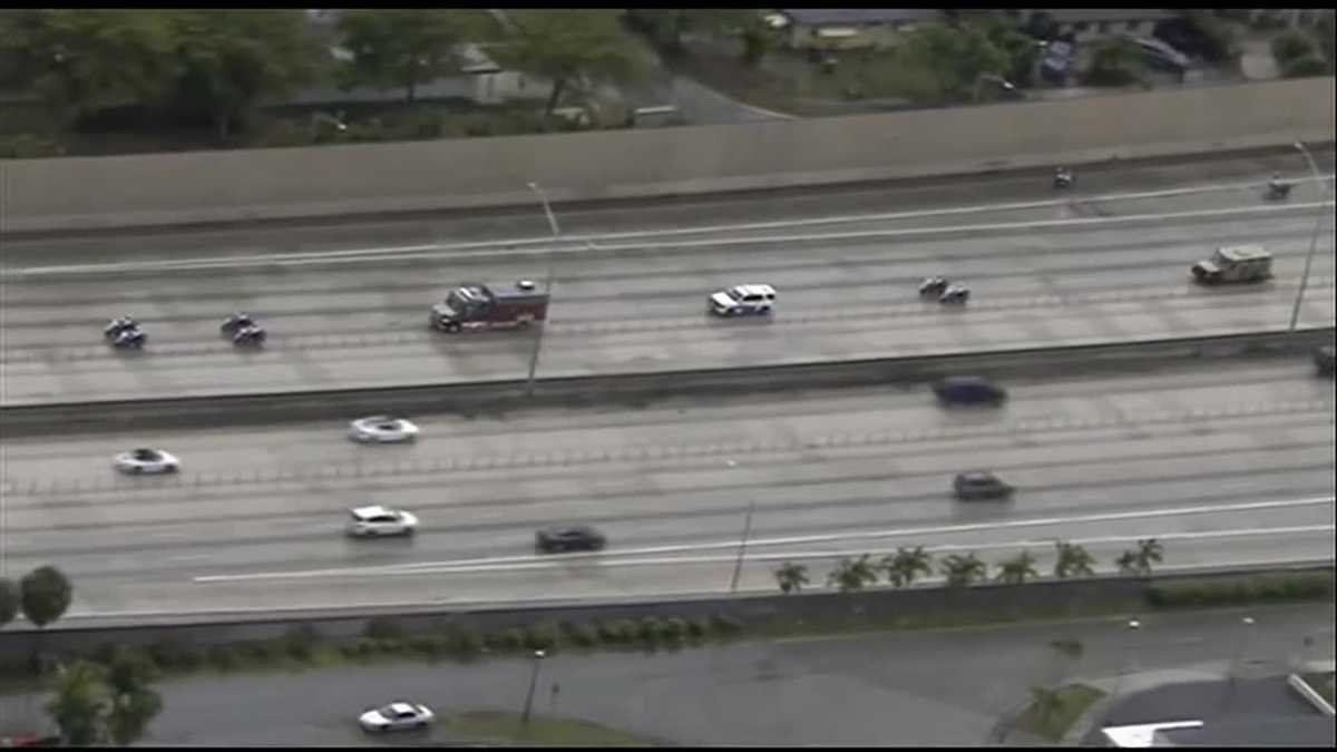 Body of officer killed in crash escorted back to Palm Beach County
