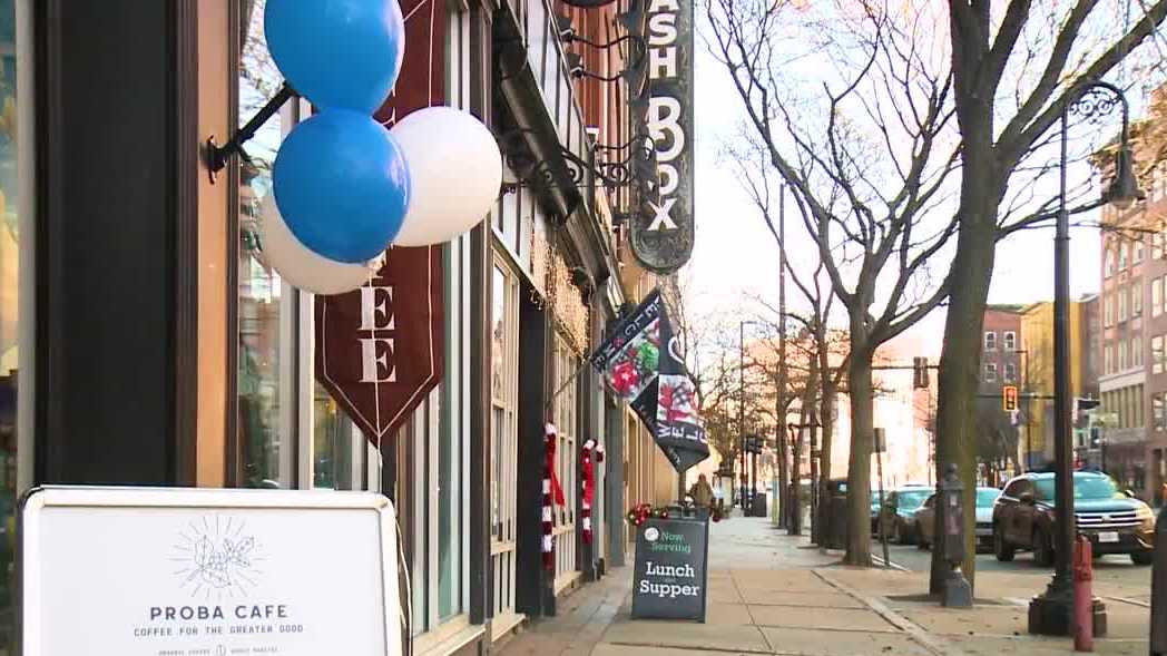 Granite Staters take part in Small Business Saturday