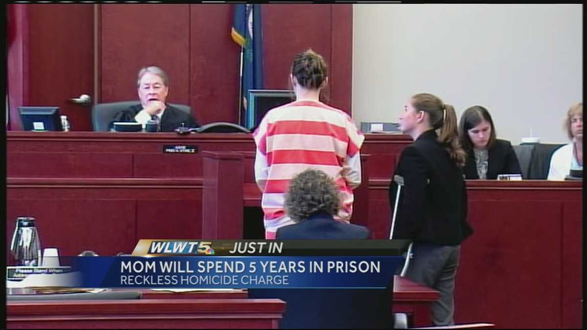 Mom sentenced to prison for infant's drowning death